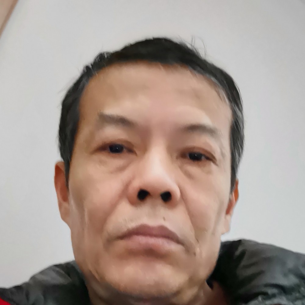 暧昧给火车的照片