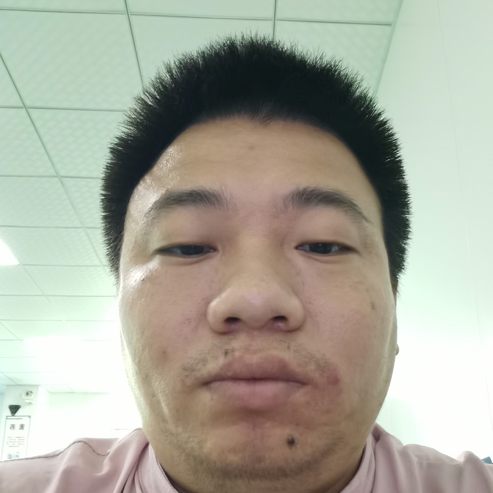 笨嘴男的照片