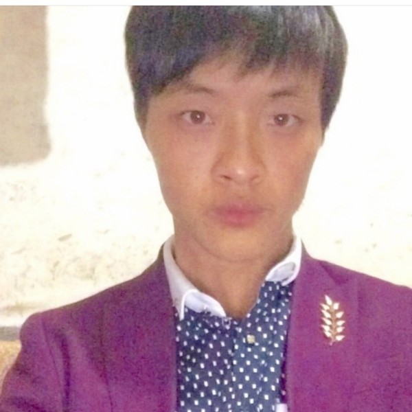 董志成的照片