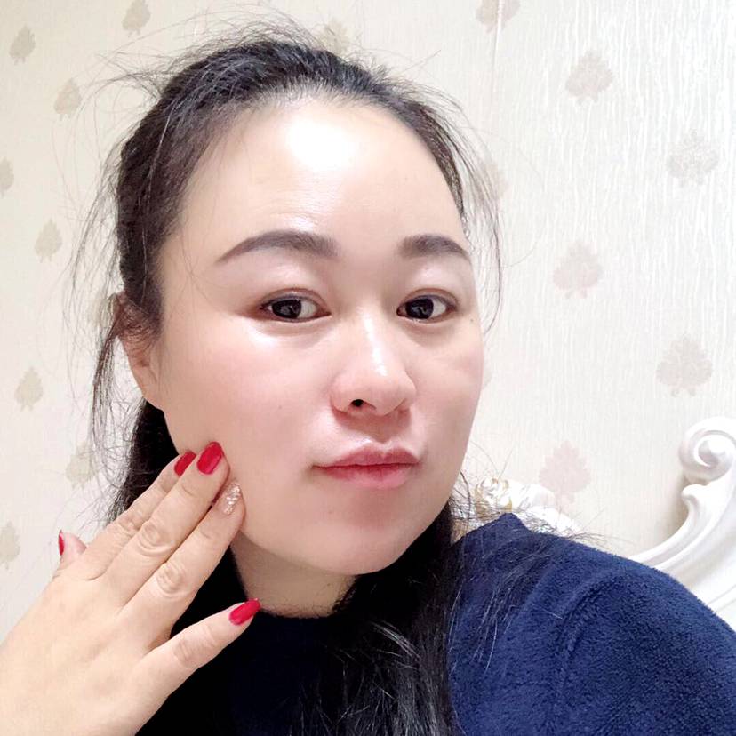 馨香的馨的照片