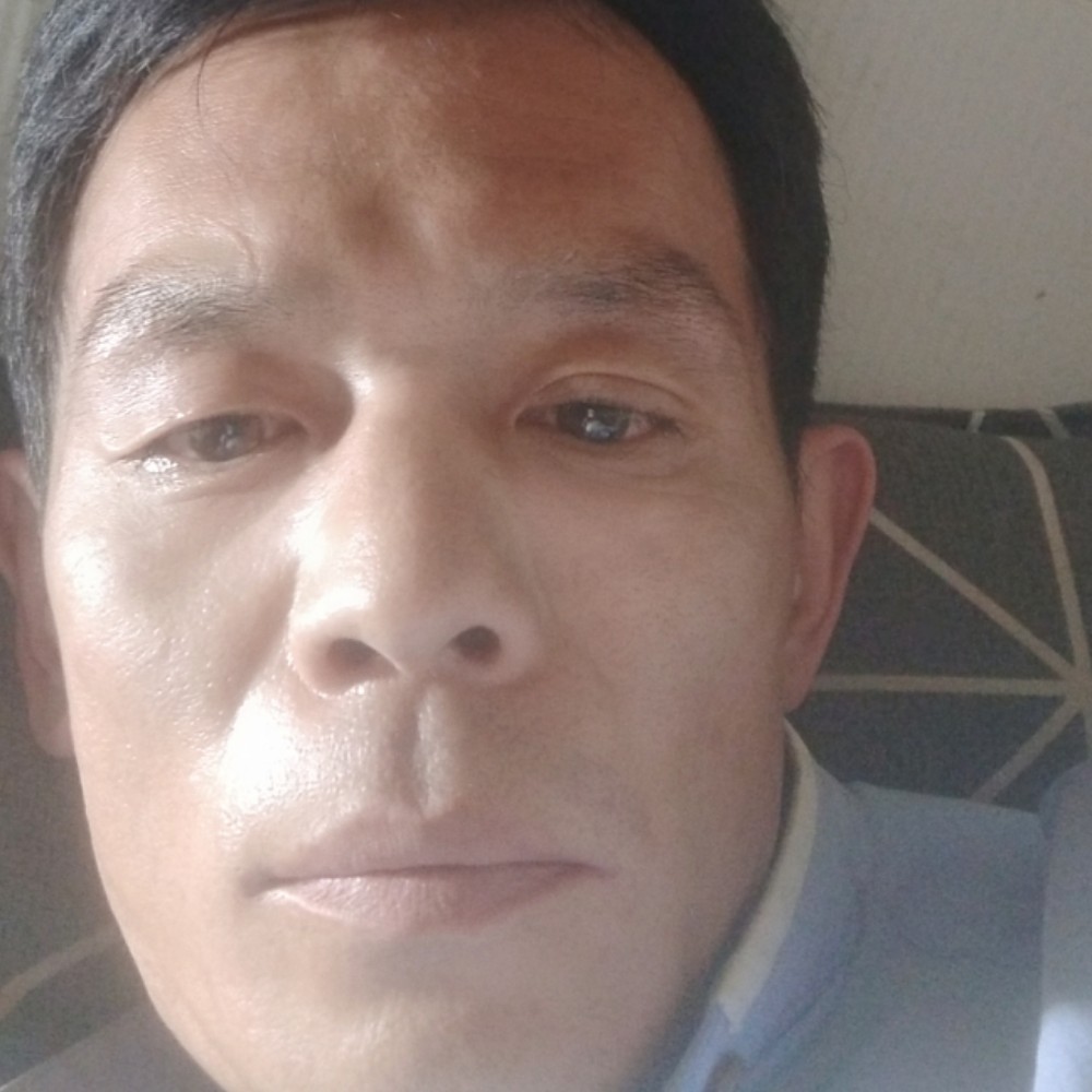 汉堡泪了专注的照片