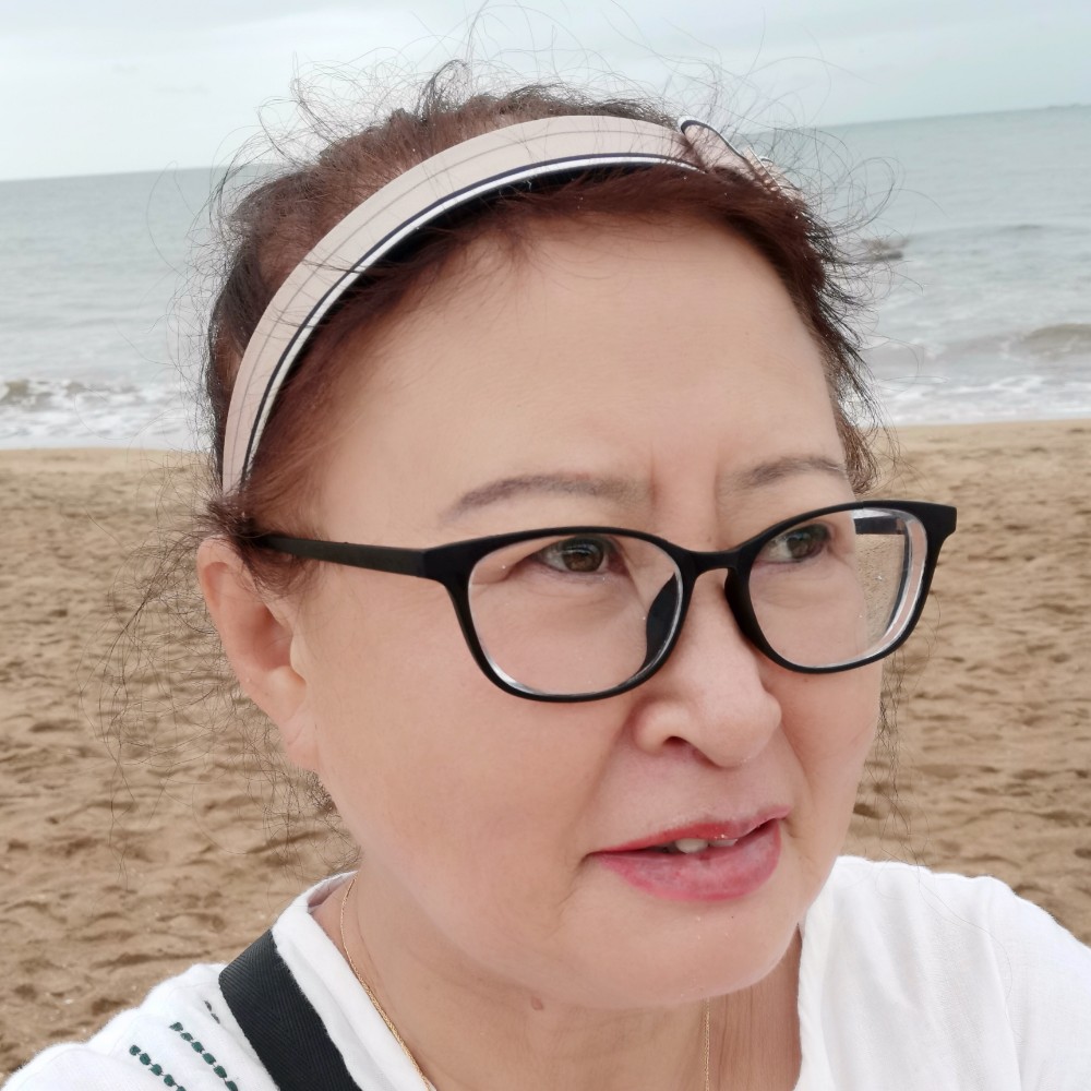 孙淑英的照片