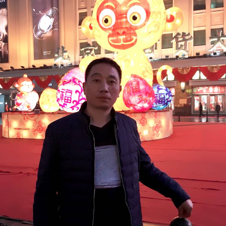 尊云的热情的照片