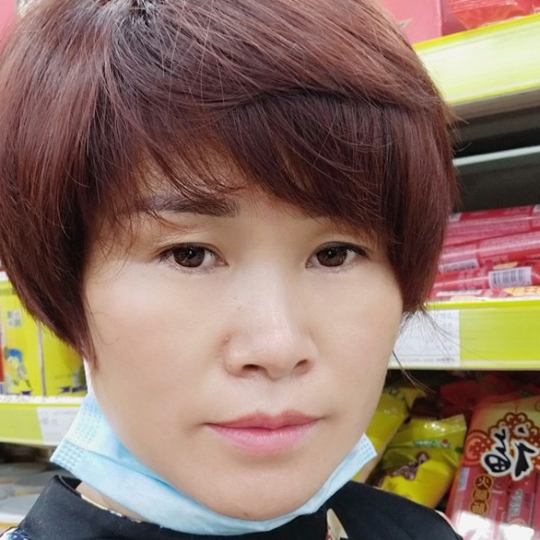 大方和如梦的照片