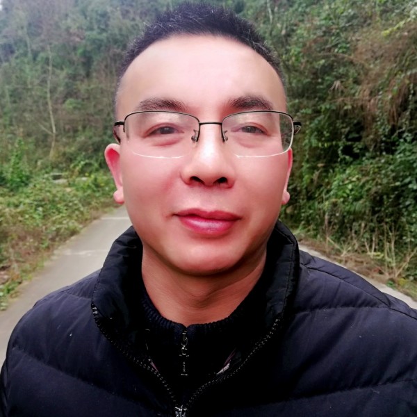 望一眼纵万年的照片