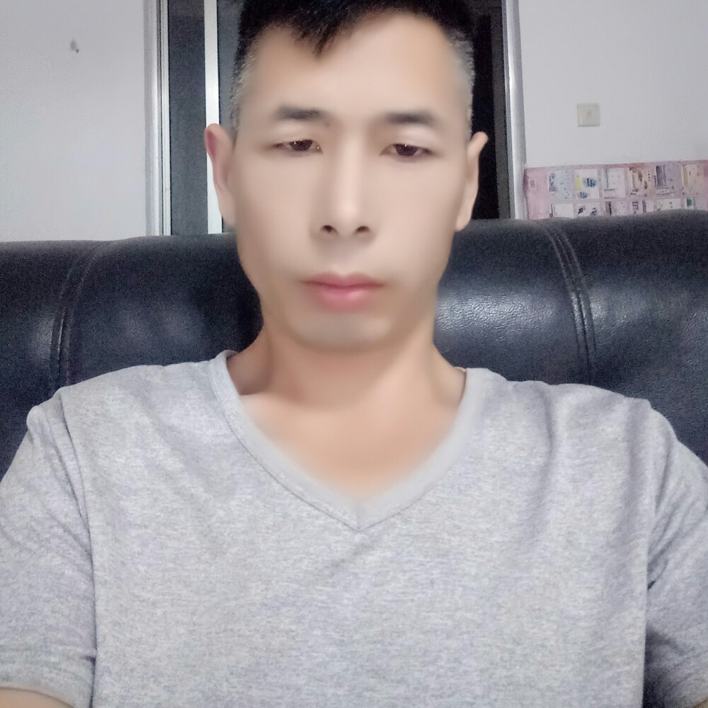 人何的照片