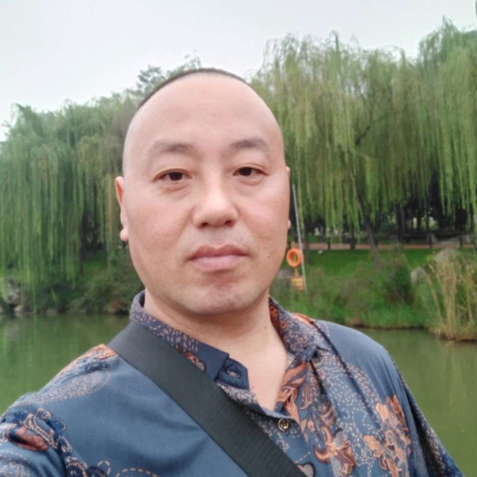 无辜爱恋香水的照片
