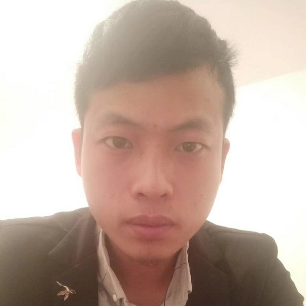 敏感酒窝的照片
