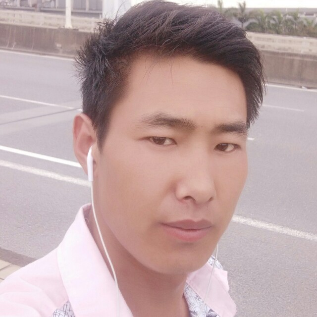 大山忧郁的照片