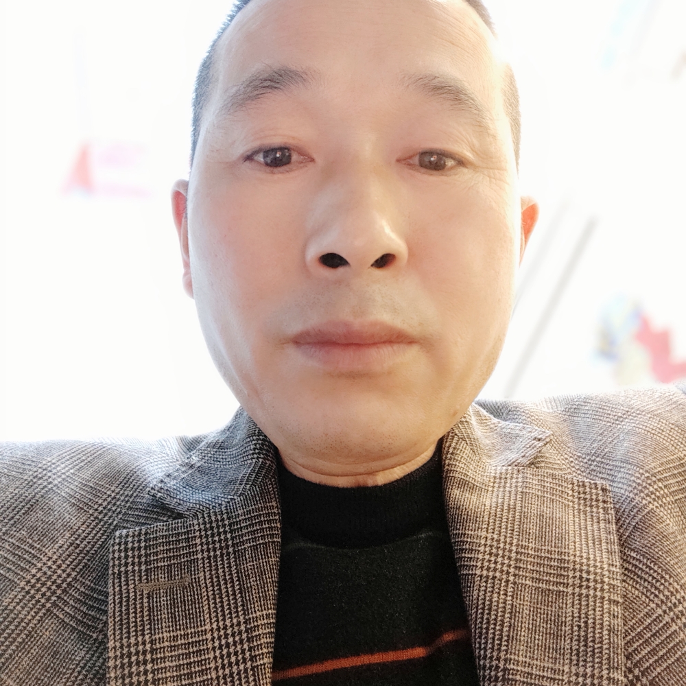纸鹤浅吻温柔的照片