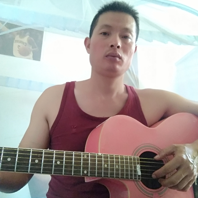 何氏家族的照片