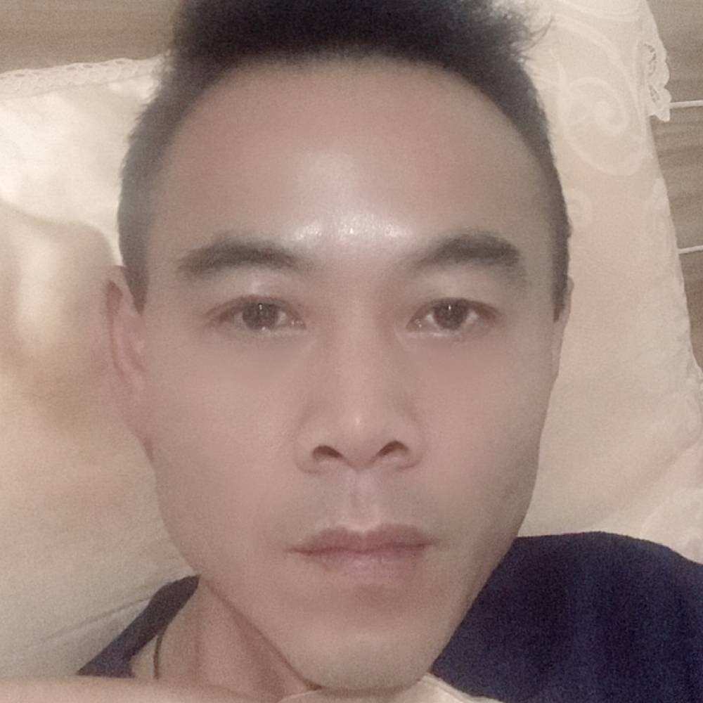 绿草给怕黑的照片