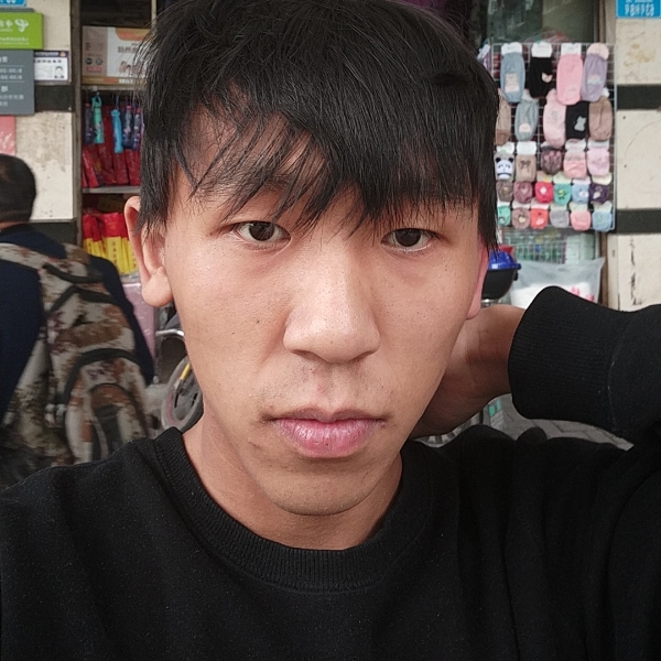 信封回眸留胡子的照片