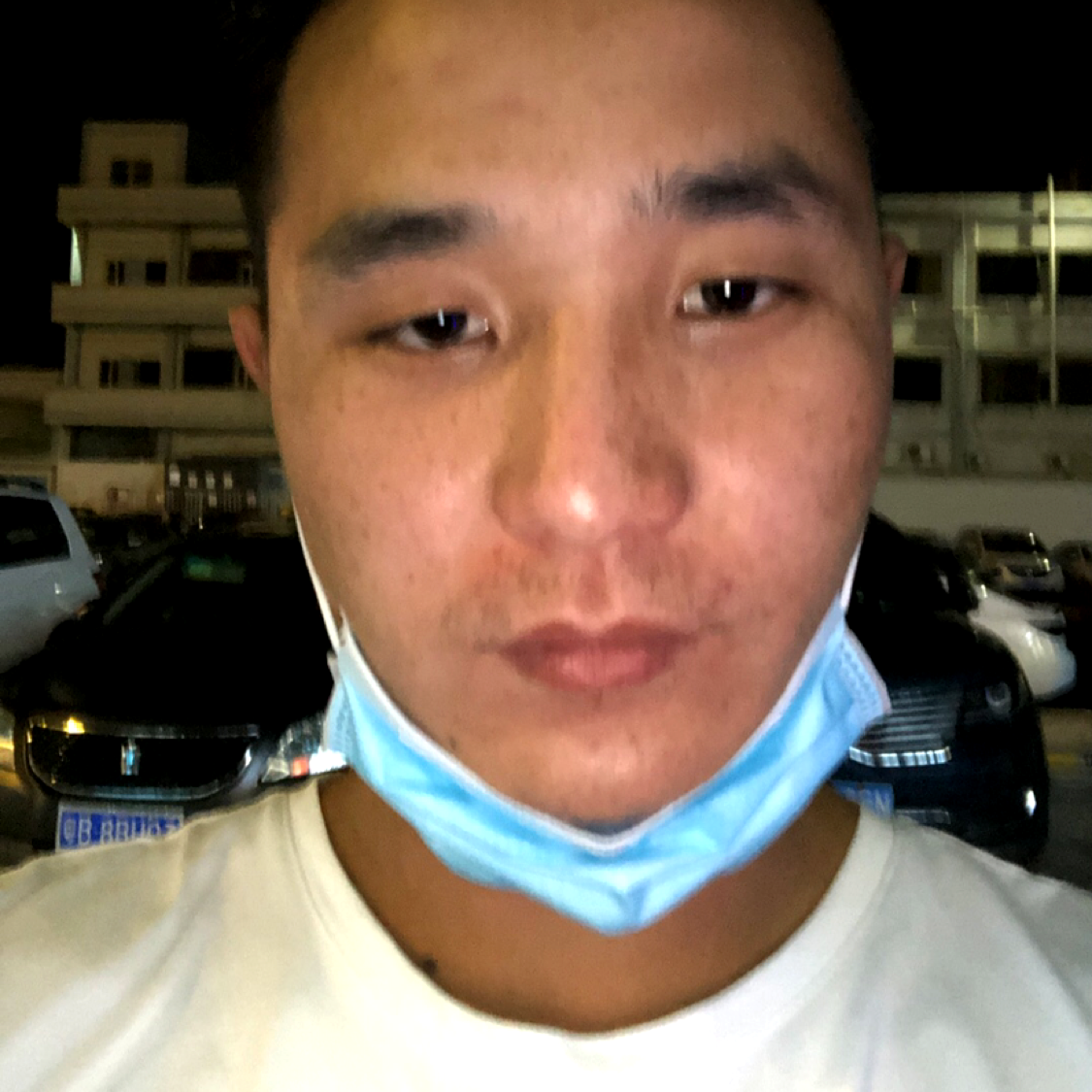 辞咯里的照片