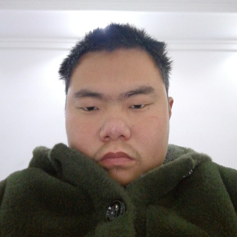 邵伟的照片