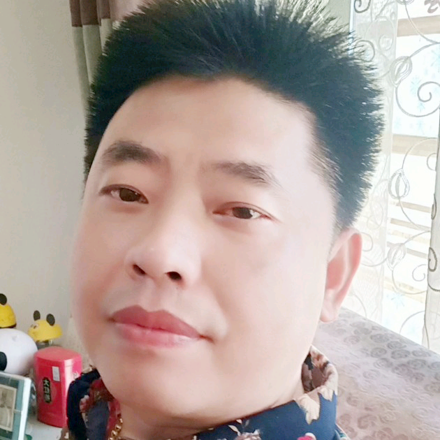 周运发的照片