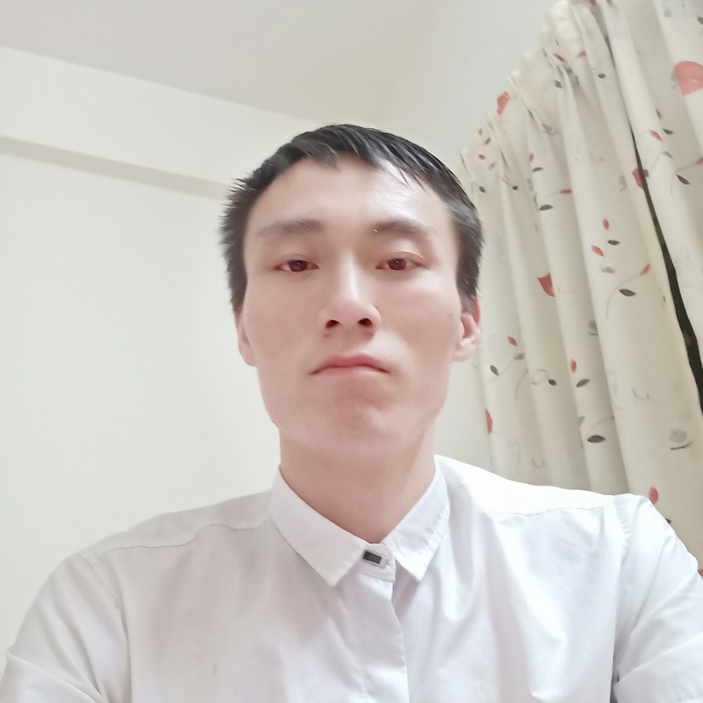 云朵扯英勇的照片