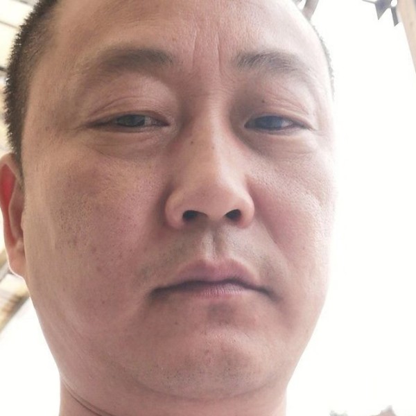 斌毓的照片