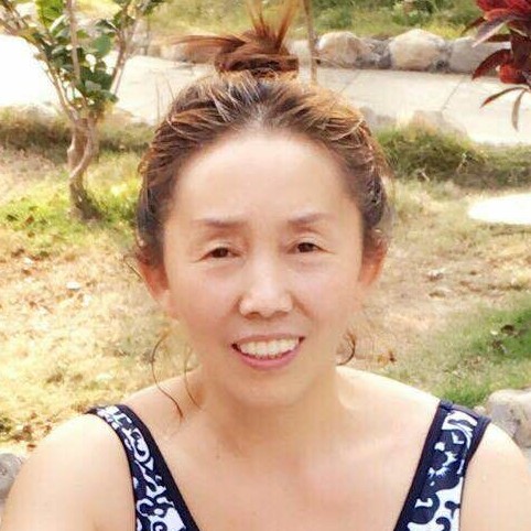 隔壁的漂亮阿姨的照片