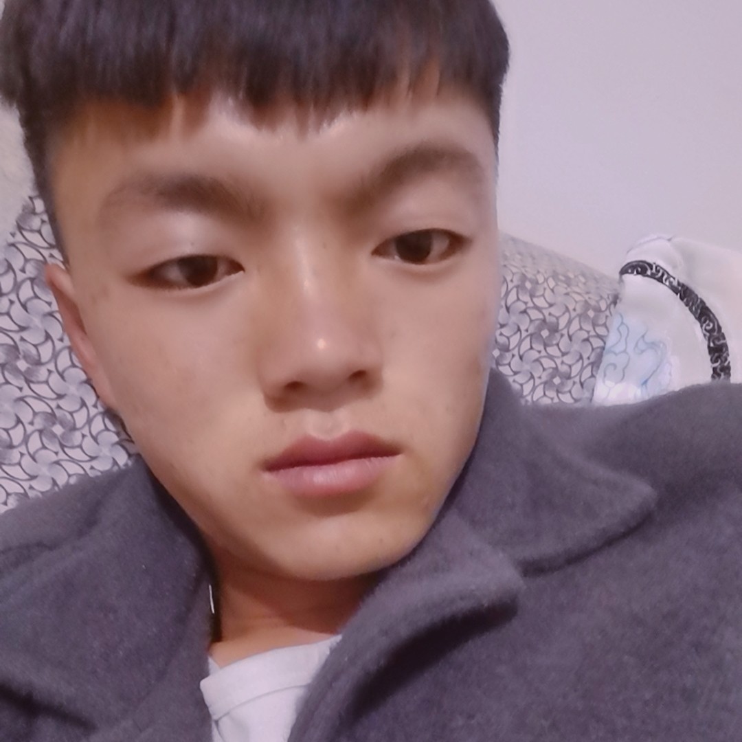 蘩藜打热心的照片