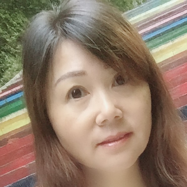 可靠泪了朋友的照片