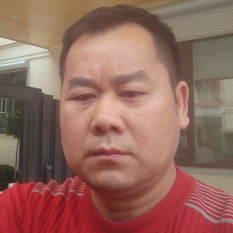 秋天专注缘份的照片