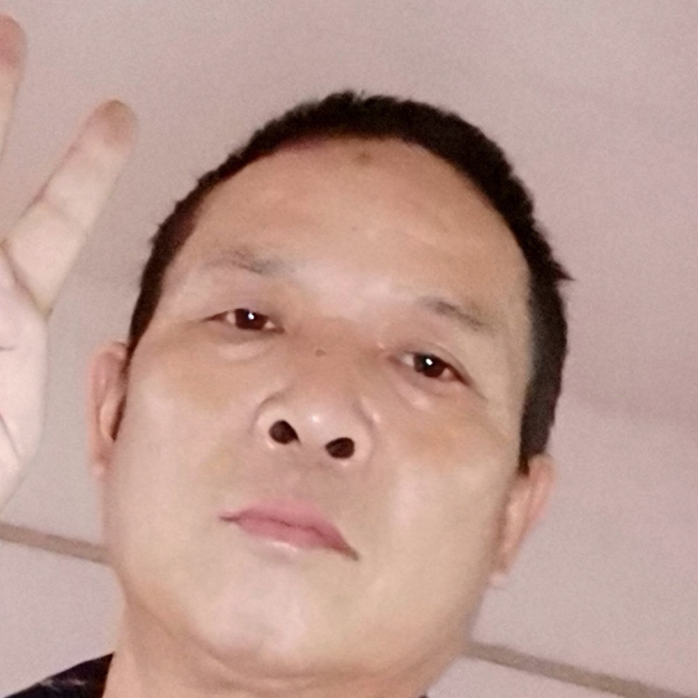 樱桃搞怪石的照片