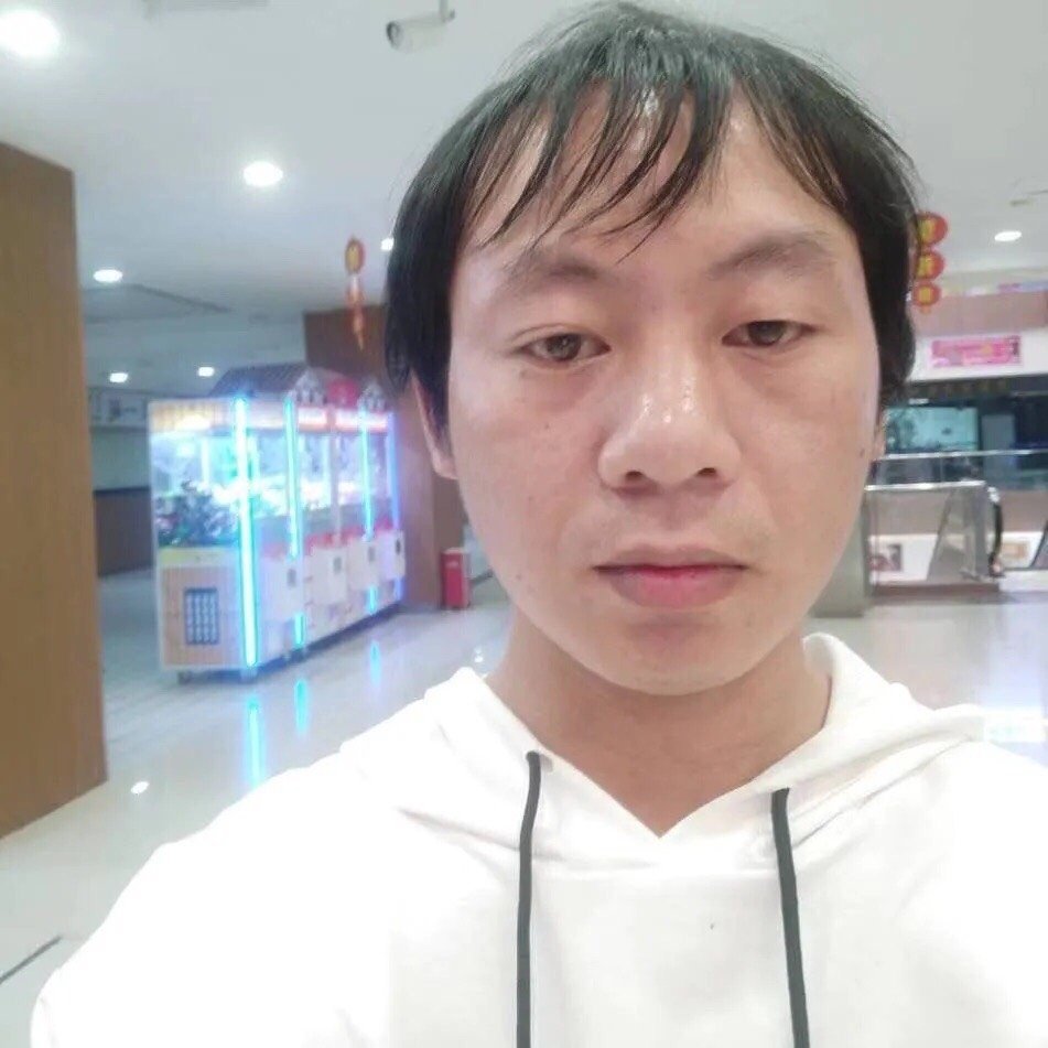 坦率蹁跹春媱的照片