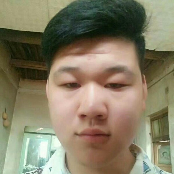 小蝴蝶多么小巧的照片
