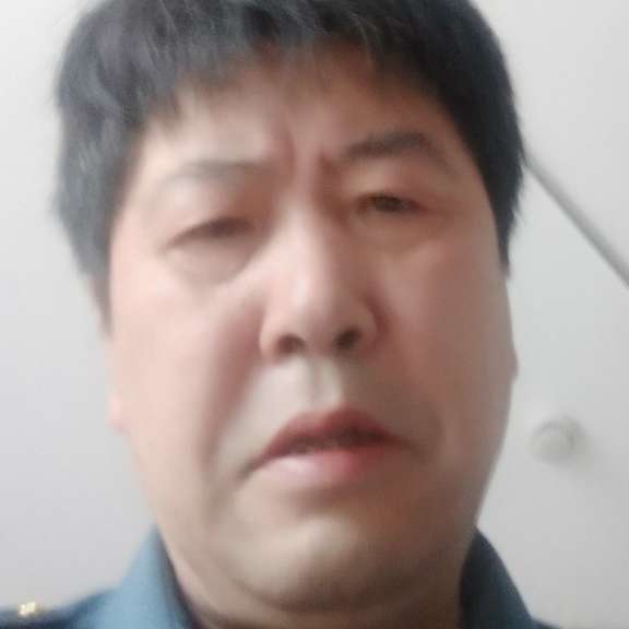 春天要减肥陈建国的照片