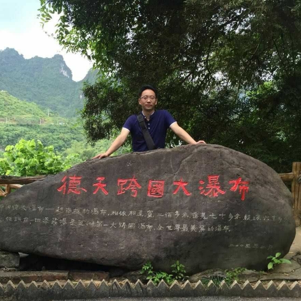 落魄大叔的照片