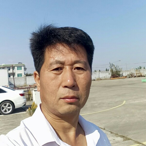 快乐的我喜欢唱歌的照片