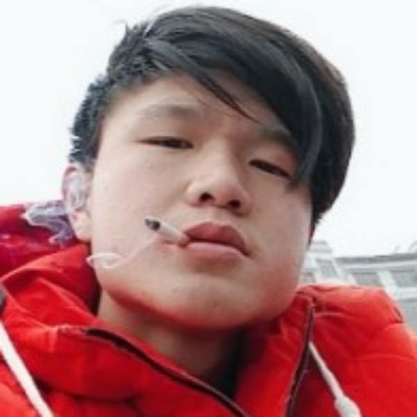 张禄的照片