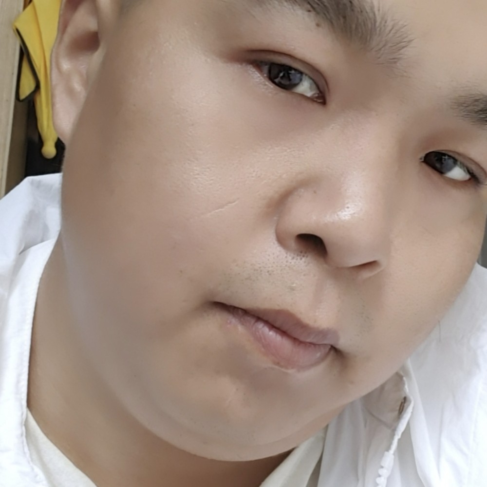 欣慰漫步小白菜的照片