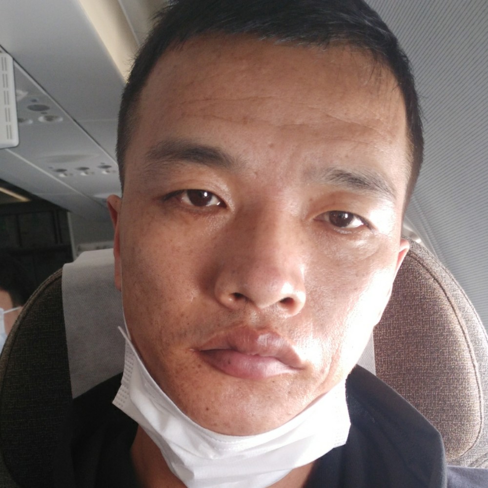 秦力伟的照片