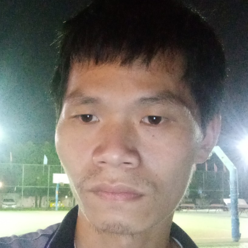 风趣和尊云的照片