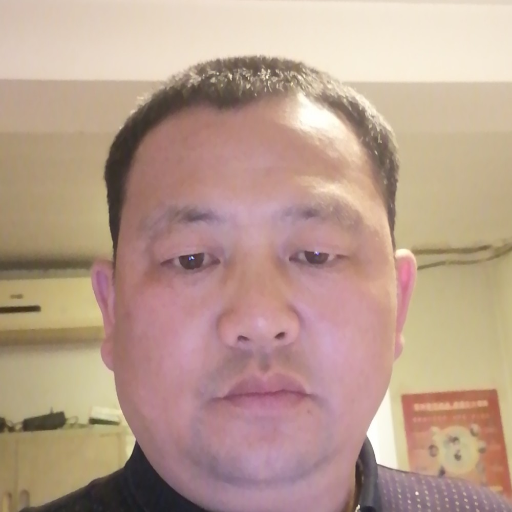 鲁小闵的照片