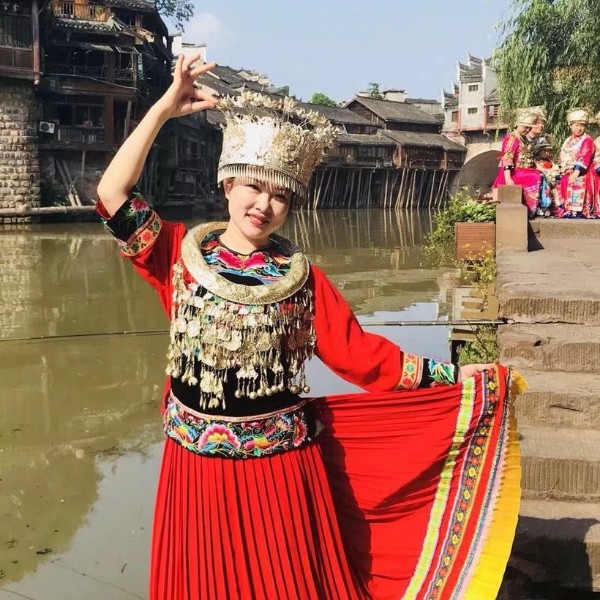 水静女人的照片