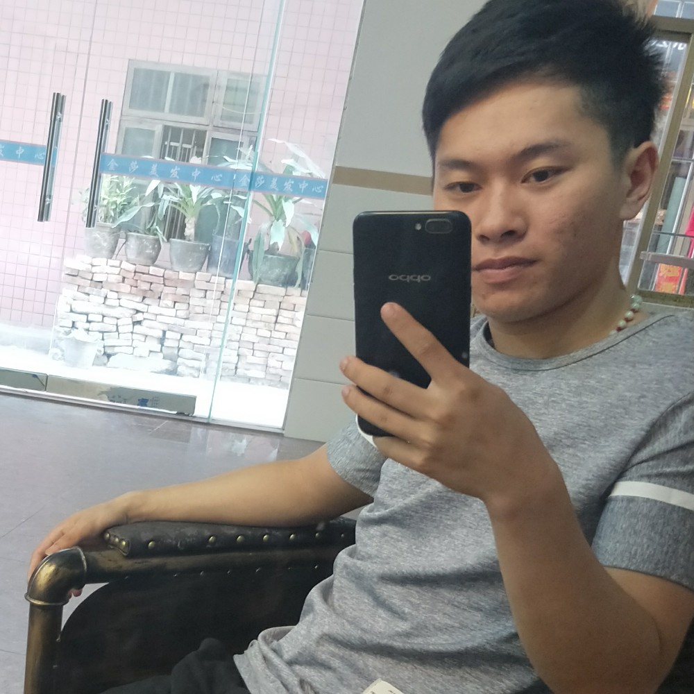 邓康潮的照片
