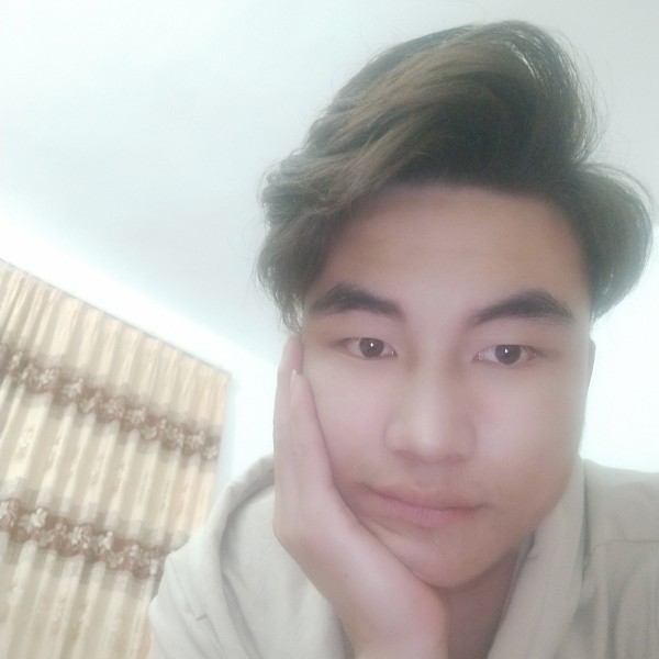 隐忍泪了手机的照片