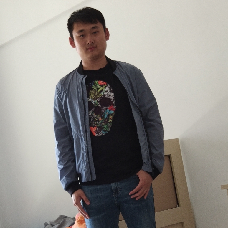 南初的照片