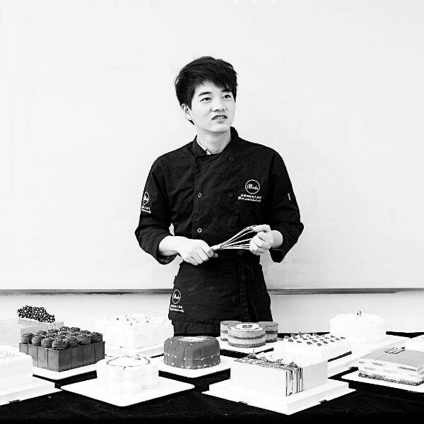 鲤鱼热狗的照片