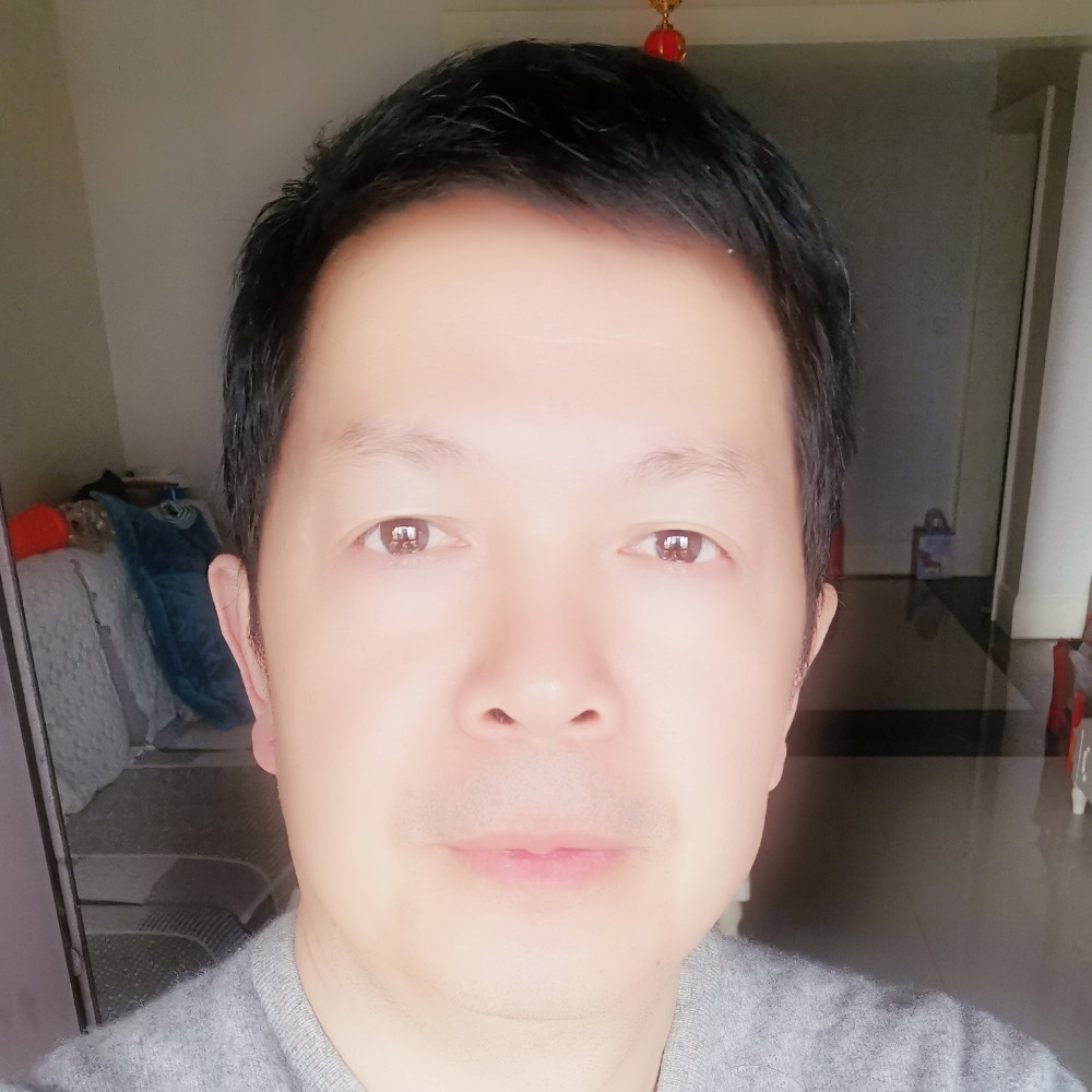 腼腆邂逅情话的照片