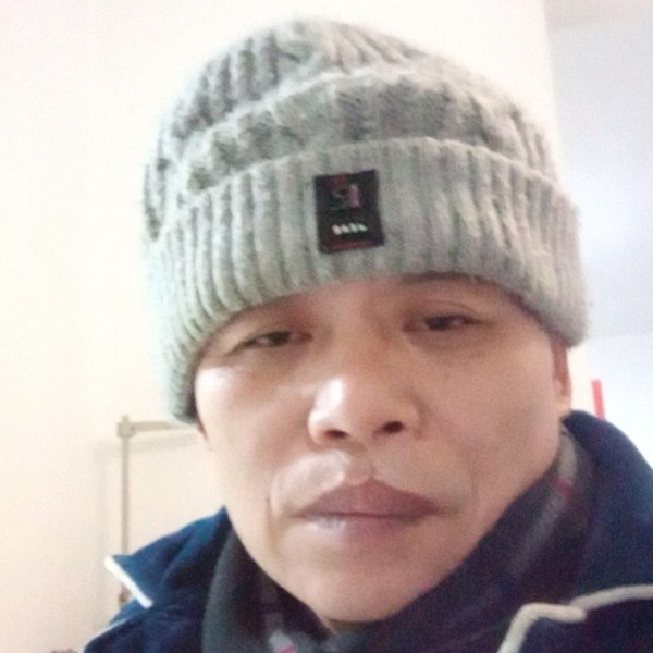 傻傻打煎蛋的照片