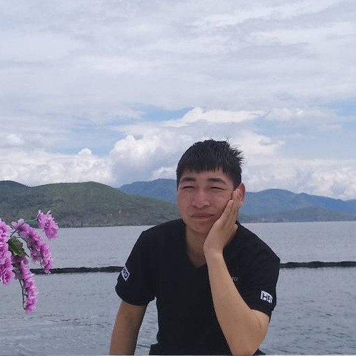 无尘小雨的照片