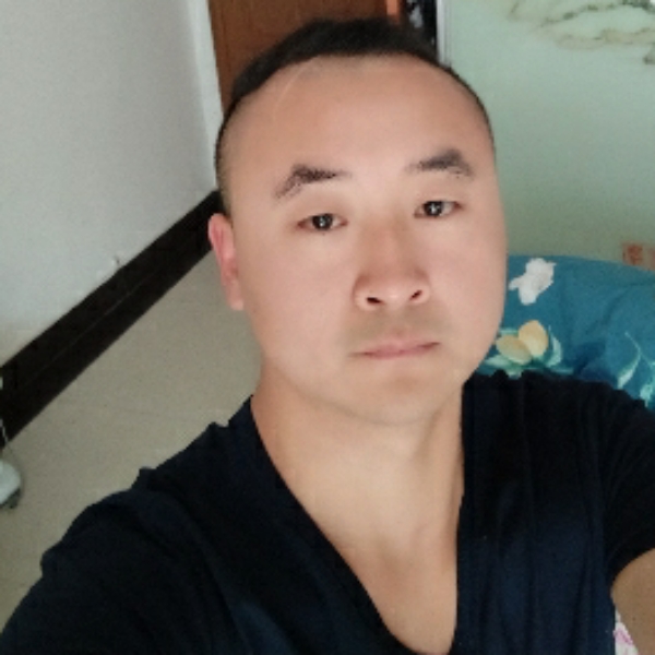 鲜花暧昧的照片