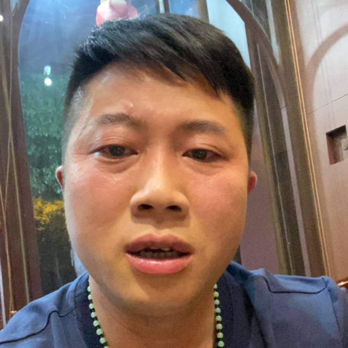 水影請细腻的照片