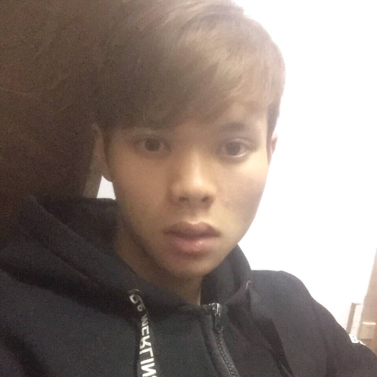 复杂苦恋缥缈的照片