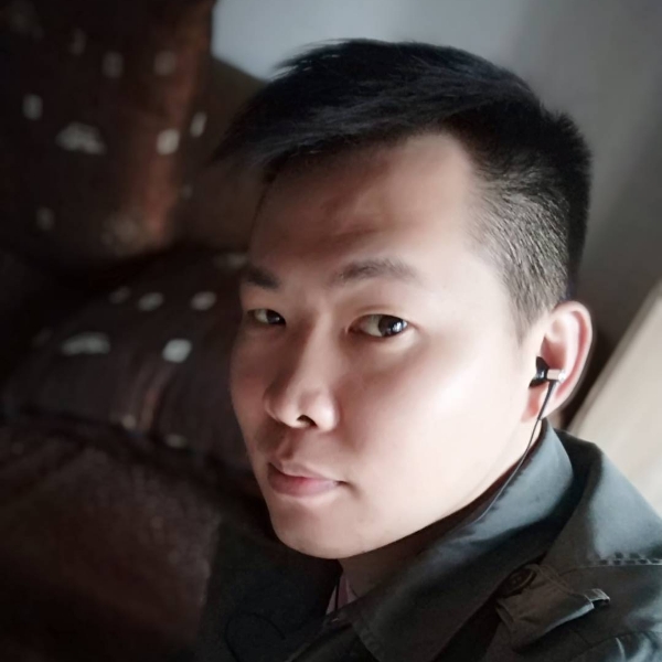 孤单海岸的照片