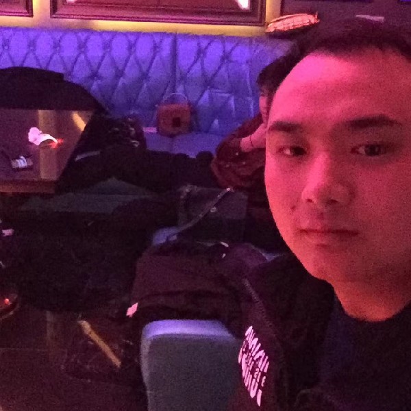 平常漫步水影的照片